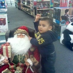 Meet your Posher, Eliseo